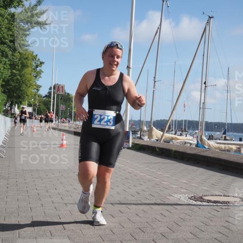 17.08.2025 - KN Förde Triathlon 2025 KatJ http://msf.ph/oto/8584663 17.08.2025 10:33:32 Laufen 223 meine-sportfotos.de