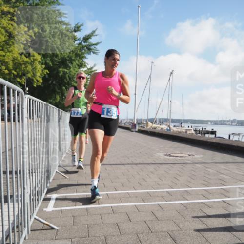 17.08.2025 - KN Förde Triathlon 2025 KatJ http://msf.ph/oto/8584766 17.08.2025 10:09:55 Laufen 135, 177, 204 meine-sportfotos.de
