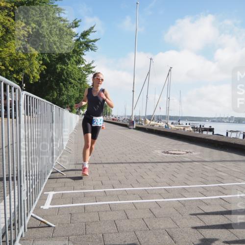 17.08.2025 - KN Förde Triathlon 2025 KatJ http://msf.ph/oto/8584801 17.08.2025 10:09:57 Laufen 135, 177, 204 meine-sportfotos.de