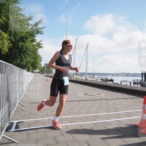 17.08.2025 - KN Förde Triathlon 2025 KatJ http://msf.ph/oto/8584820 17.08.2025 10:09:57 Laufen 135, 177, 204 meine-sportfotos.de
