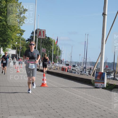 17.08.2025 - KN Förde Triathlon 2025 KatJ http://msf.ph/oto/8584823 17.08.2025 10:33:46 Laufen 197, 210 meine-sportfotos.de
