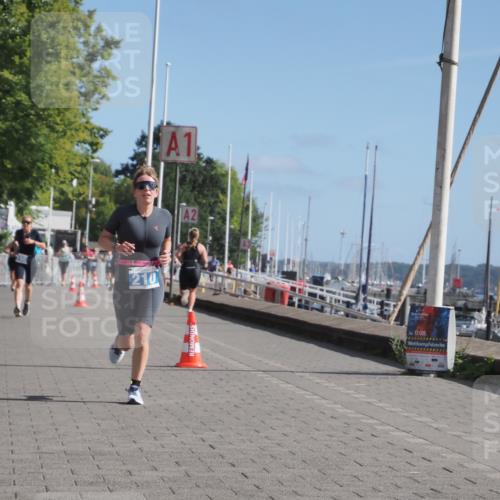 17.08.2025 - KN Förde Triathlon 2025 KatJ http://msf.ph/oto/8584834 17.08.2025 10:33:47 Laufen 210 meine-sportfotos.de