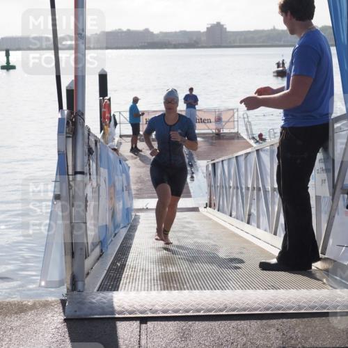 17.08.2025 - KN Förde Triathlon 2025 MichiJ http://msf.ph/oto/8584839 17.08.2025 09:23:03 Schwimmen 234, 249, 225, 234, 237 meine-sportfotos.de