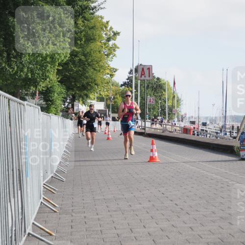 17.08.2025 - KN Förde Triathlon 2025 KatJ http://msf.ph/oto/8584840 17.08.2025 10:10:18 Laufen 121, 228 meine-sportfotos.de