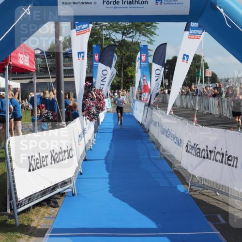 17.08.2025 - KN Förde Triathlon 2025 MichiJ http://msf.ph/oto/8584863 17.08.2025 10:11:01 Laufen  meine-sportfotos.de