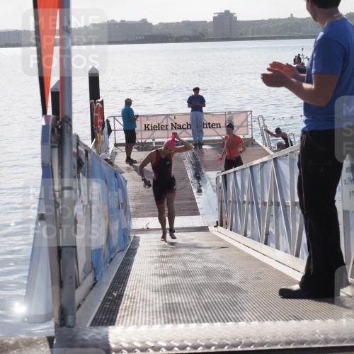 17.08.2025 - KN Förde Triathlon 2025 MichiJ http://msf.ph/oto/8584891 17.08.2025 09:23:15 Schwimmen 234, 237, 218, 225, 237 meine-sportfotos.de