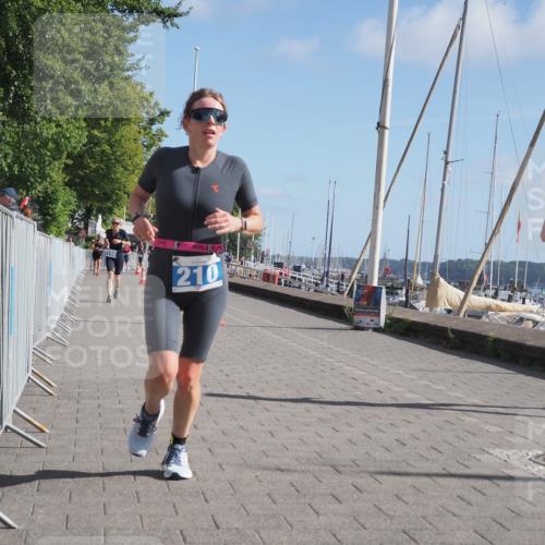 17.08.2025 - KN Förde Triathlon 2025 KatJ http://msf.ph/oto/8584932 17.08.2025 10:33:49 Laufen 190, 210 meine-sportfotos.de