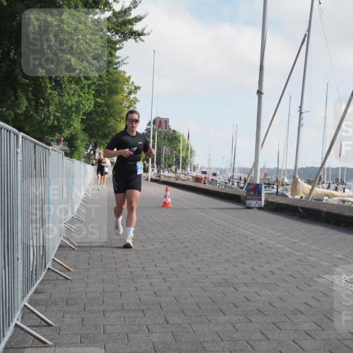 17.08.2025 - KN Förde Triathlon 2025 KatJ http://msf.ph/oto/8584955 17.08.2025 10:10:25 Laufen 121, 228 meine-sportfotos.de