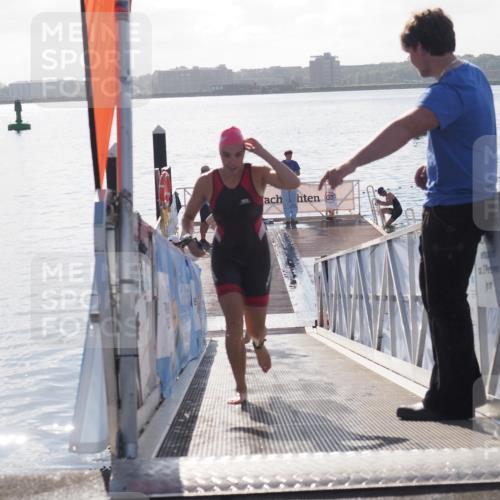 17.08.2025 - KN Förde Triathlon 2025 MichiJ http://msf.ph/oto/8584980 17.08.2025 09:23:18 Schwimmen 225, 237, 218, 225, 237 meine-sportfotos.de