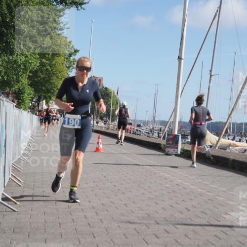 17.08.2025 - KN Förde Triathlon 2025 KatJ http://msf.ph/oto/8584999 17.08.2025 10:33:56 Laufen 190 meine-sportfotos.de