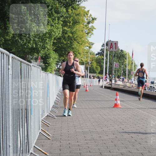17.08.2025 - KN Förde Triathlon 2025 KatJ http://msf.ph/oto/8585001 17.08.2025 10:10:32 Laufen 139, 185 meine-sportfotos.de
