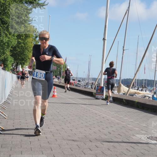 17.08.2025 - KN Förde Triathlon 2025 KatJ http://msf.ph/oto/8585007 17.08.2025 10:33:57 Laufen 183, 190 meine-sportfotos.de
