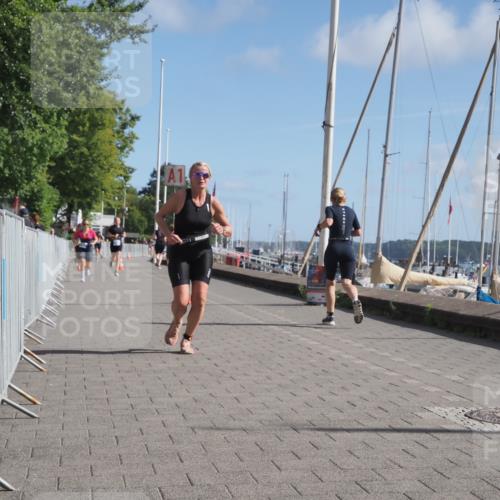 17.08.2025 - KN Förde Triathlon 2025 KatJ http://msf.ph/oto/8585081 17.08.2025 10:34:04 Laufen 183 meine-sportfotos.de