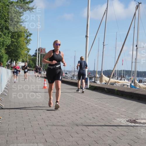 17.08.2025 - KN Förde Triathlon 2025 KatJ http://msf.ph/oto/8585125 17.08.2025 10:34:05 Laufen 137, 183 meine-sportfotos.de