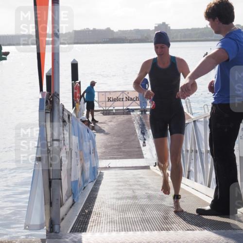 17.08.2025 - KN Förde Triathlon 2025 MichiJ http://msf.ph/oto/8585152 17.08.2025 09:23:28 Schwimmen 218, 225, 237, 218 meine-sportfotos.de