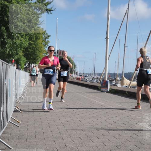 17.08.2025 - KN Förde Triathlon 2025 KatJ http://msf.ph/oto/8585184 17.08.2025 10:34:12 Laufen 137, 161, 244 meine-sportfotos.de