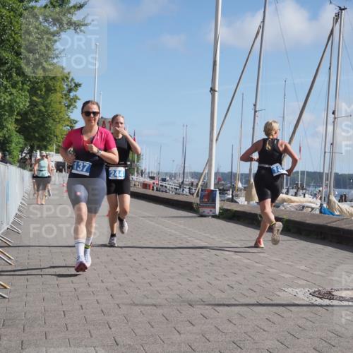 17.08.2025 - KN Förde Triathlon 2025 KatJ http://msf.ph/oto/8585197 17.08.2025 10:34:12 Laufen 137, 161, 244 meine-sportfotos.de