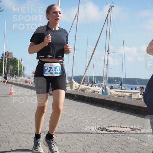17.08.2025 - KN Förde Triathlon 2025 KatJ http://msf.ph/oto/8585244 17.08.2025 10:34:15 Laufen 137, 161, 244 meine-sportfotos.de