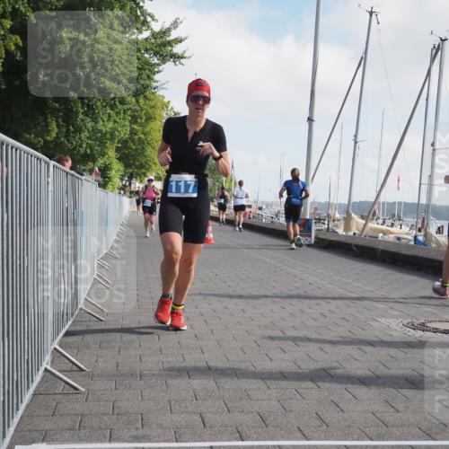 17.08.2025 - KN Förde Triathlon 2025 KatJ http://msf.ph/oto/8585324 17.08.2025 10:10:50 Laufen 115, 117, 120 meine-sportfotos.de