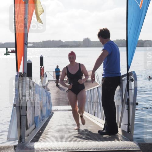 17.08.2025 - KN Förde Triathlon 2025 MichiJ http://msf.ph/oto/8585360 17.08.2025 09:24:37 Schwimmen 243, 118, 243 meine-sportfotos.de