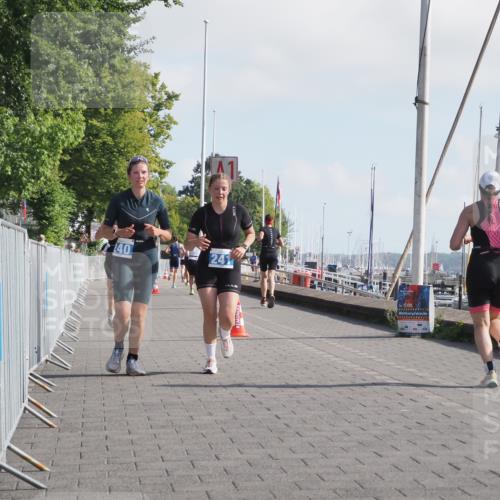 17.08.2025 - KN Förde Triathlon 2025 KatJ http://msf.ph/oto/8585382 17.08.2025 10:11:03 Laufen 189, 240, 241 meine-sportfotos.de