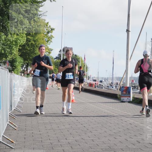 17.08.2025 - KN Förde Triathlon 2025 KatJ http://msf.ph/oto/8585385 17.08.2025 10:11:03 Laufen 189, 240, 241 meine-sportfotos.de