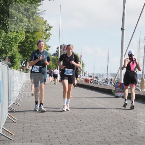 17.08.2025 - KN Förde Triathlon 2025 KatJ http://msf.ph/oto/8585391 17.08.2025 10:11:04 Laufen 189, 240, 241 meine-sportfotos.de