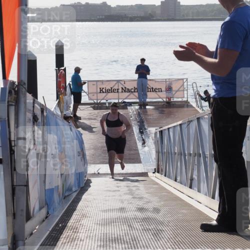 17.08.2025 - KN Förde Triathlon 2025 MichiJ http://msf.ph/oto/8585452 17.08.2025 09:25:00 Schwimmen 251, 248, 251 meine-sportfotos.de