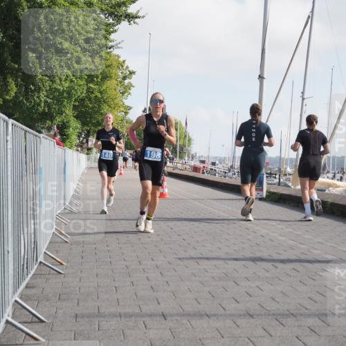 17.08.2025 - KN Förde Triathlon 2025 KatJ http://msf.ph/oto/8585503 17.08.2025 10:11:13 Laufen 140, 179, 198 meine-sportfotos.de