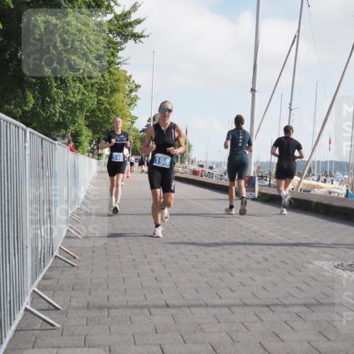 17.08.2025 - KN Förde Triathlon 2025 KatJ http://msf.ph/oto/8585509 17.08.2025 10:11:13 Laufen 140, 179, 198 meine-sportfotos.de