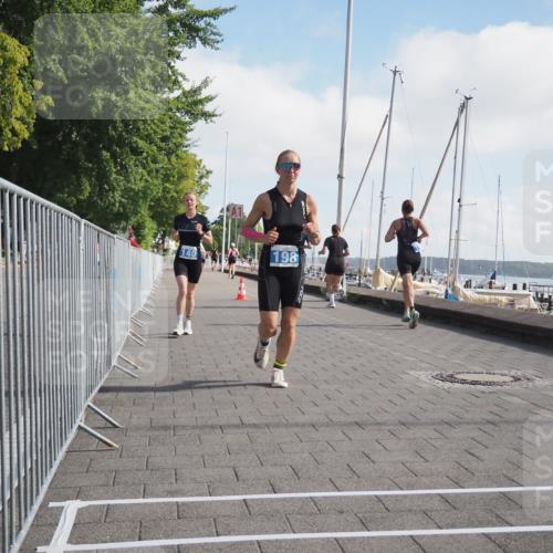 17.08.2025 - KN Förde Triathlon 2025 KatJ http://msf.ph/oto/8585529 17.08.2025 10:11:14 Laufen 140, 179, 198 meine-sportfotos.de