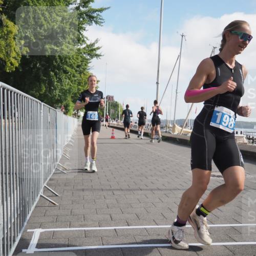 17.08.2025 - KN Förde Triathlon 2025 KatJ http://msf.ph/oto/8585556 17.08.2025 10:11:15 Laufen 101, 140, 179, 198 meine-sportfotos.de