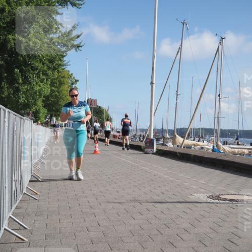 17.08.2025 - KN Förde Triathlon 2025 KatJ http://msf.ph/oto/8585600 17.08.2025 10:34:41 Laufen 219 meine-sportfotos.de
