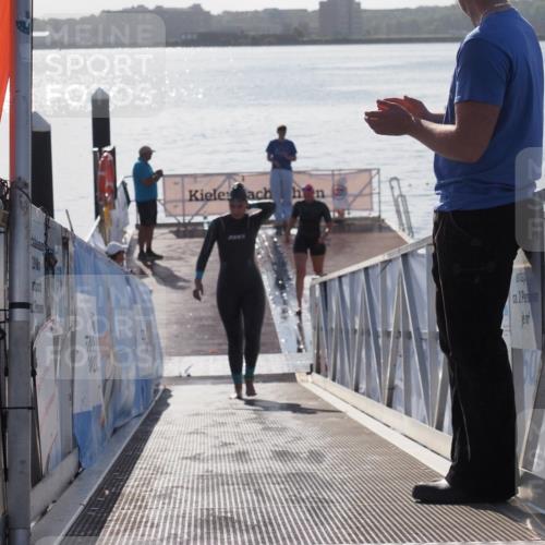 17.08.2025 - KN Förde Triathlon 2025 MichiJ http://msf.ph/oto/8585612 17.08.2025 09:25:14 Schwimmen 248, 251, 199, 248 meine-sportfotos.de