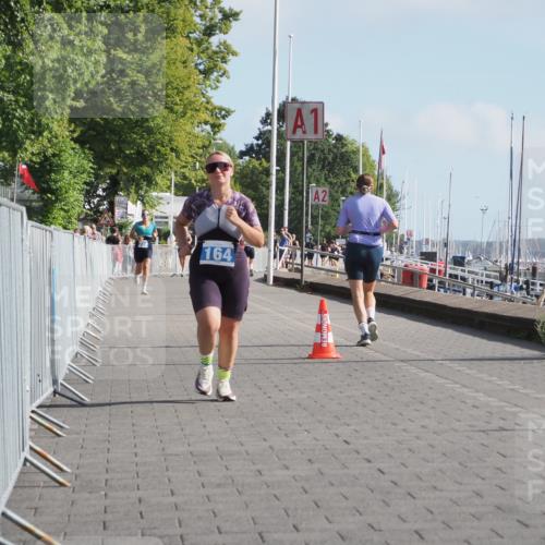 17.08.2025 - KN Förde Triathlon 2025 KatJ http://msf.ph/oto/8585732 17.08.2025 10:11:48 Laufen 164 meine-sportfotos.de