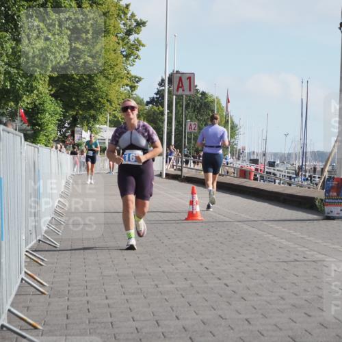 17.08.2025 - KN Förde Triathlon 2025 KatJ http://msf.ph/oto/8585735 17.08.2025 10:11:48 Laufen 164 meine-sportfotos.de