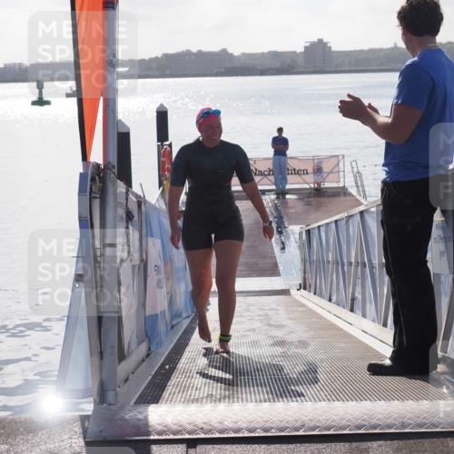 17.08.2025 - KN Förde Triathlon 2025 MichiJ http://msf.ph/oto/8585812 17.08.2025 09:25:23 Schwimmen 199, 248 meine-sportfotos.de