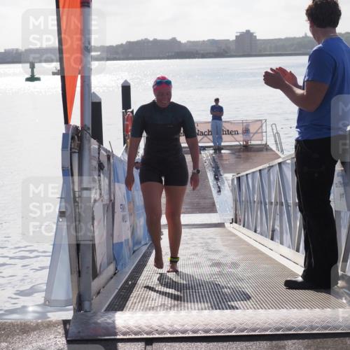 17.08.2025 - KN Förde Triathlon 2025 MichiJ http://msf.ph/oto/8585817 17.08.2025 09:25:23 Schwimmen 199, 248 meine-sportfotos.de