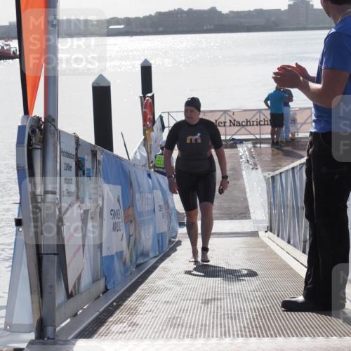 17.08.2025 - KN Förde Triathlon 2025 MichiJ http://msf.ph/oto/8585907 17.08.2025 09:27:13 Schwimmen 245 meine-sportfotos.de