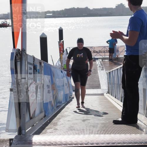 17.08.2025 - KN Förde Triathlon 2025 MichiJ http://msf.ph/oto/8585918 17.08.2025 09:27:13 Schwimmen 245 meine-sportfotos.de