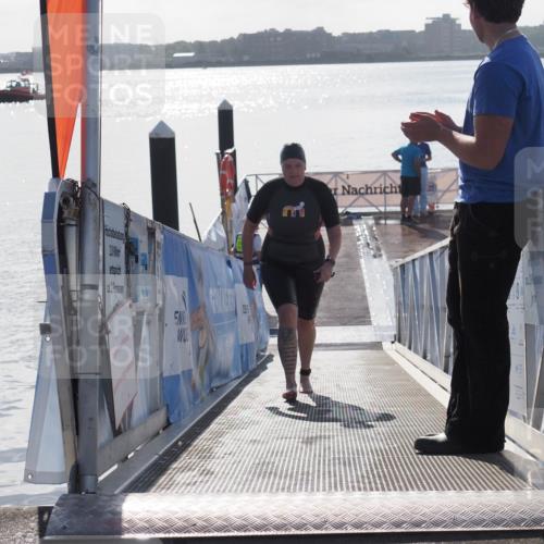 17.08.2025 - KN Förde Triathlon 2025 MichiJ http://msf.ph/oto/8585921 17.08.2025 09:27:13 Schwimmen 245 meine-sportfotos.de