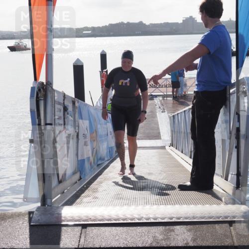 17.08.2025 - KN Förde Triathlon 2025 MichiJ http://msf.ph/oto/8585938 17.08.2025 09:27:14 Schwimmen 245 meine-sportfotos.de