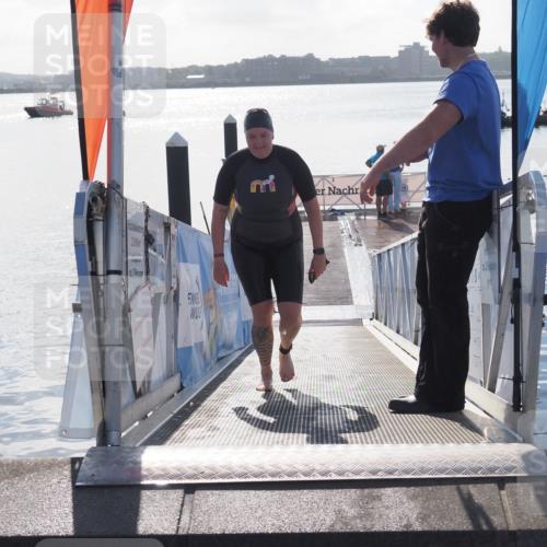 17.08.2025 - KN Förde Triathlon 2025 MichiJ http://msf.ph/oto/8585947 17.08.2025 09:27:15 Schwimmen 245 meine-sportfotos.de