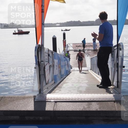 17.08.2025 - KN Förde Triathlon 2025 MichiJ http://msf.ph/oto/8585949 17.08.2025 09:28:36 Schwimmen 207, 207 meine-sportfotos.de
