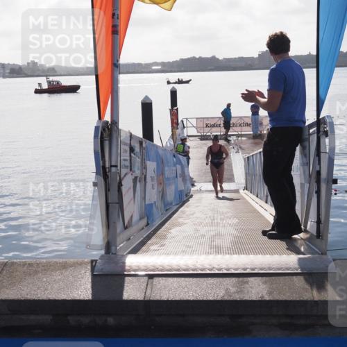 17.08.2025 - KN Förde Triathlon 2025 MichiJ http://msf.ph/oto/8585951 17.08.2025 09:28:36 Schwimmen 207, 207 meine-sportfotos.de