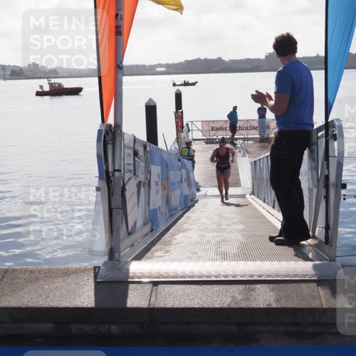 17.08.2025 - KN Förde Triathlon 2025 MichiJ http://msf.ph/oto/8585953 17.08.2025 09:28:36 Schwimmen 207, 207 meine-sportfotos.de