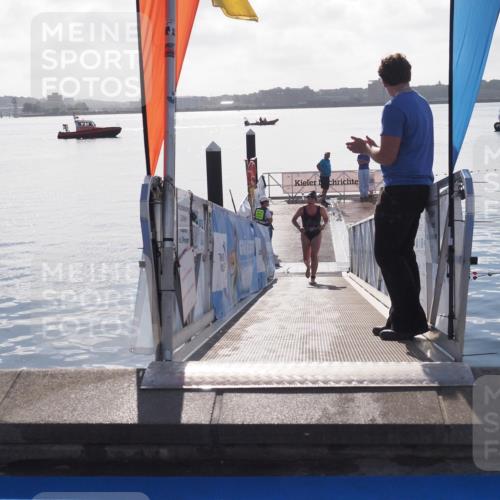 17.08.2025 - KN Förde Triathlon 2025 MichiJ http://msf.ph/oto/8585955 17.08.2025 09:28:36 Schwimmen 207, 207 meine-sportfotos.de