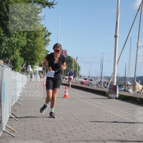 17.08.2025 - KN Förde Triathlon 2025 KatJ http://msf.ph/oto/8586036 17.08.2025 10:35:18 Laufen 200 meine-sportfotos.de