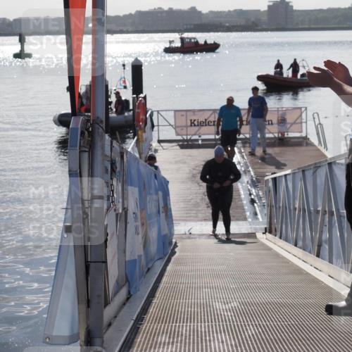 17.08.2025 - KN Förde Triathlon 2025 MichiJ http://msf.ph/oto/8586087 17.08.2025 09:33:36 Schwimmen 238, 238 meine-sportfotos.de