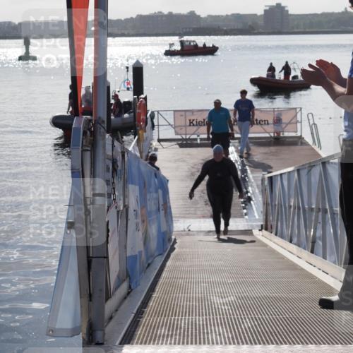17.08.2025 - KN Förde Triathlon 2025 MichiJ http://msf.ph/oto/8586099 17.08.2025 09:33:37 Schwimmen 238, 238 meine-sportfotos.de